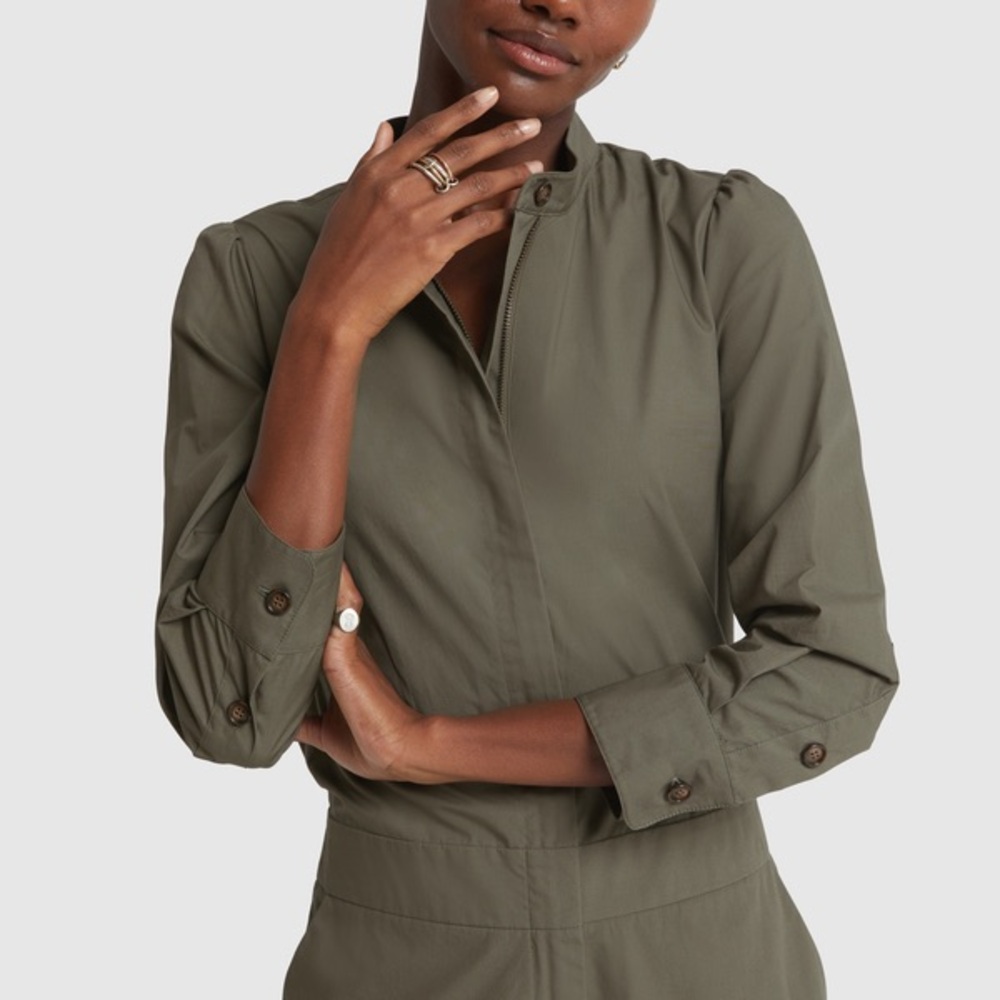 GWYN Blair Wide Leg Jumpsuit in Army Green - Picture 5 of 13